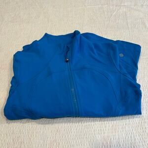 Lululemon forme jacket blue cornflower 4/6 women